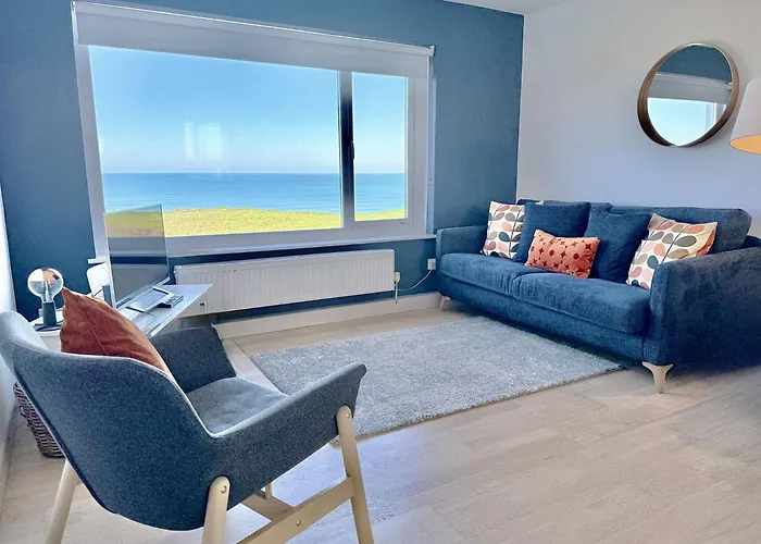 18 Coastline Apartment